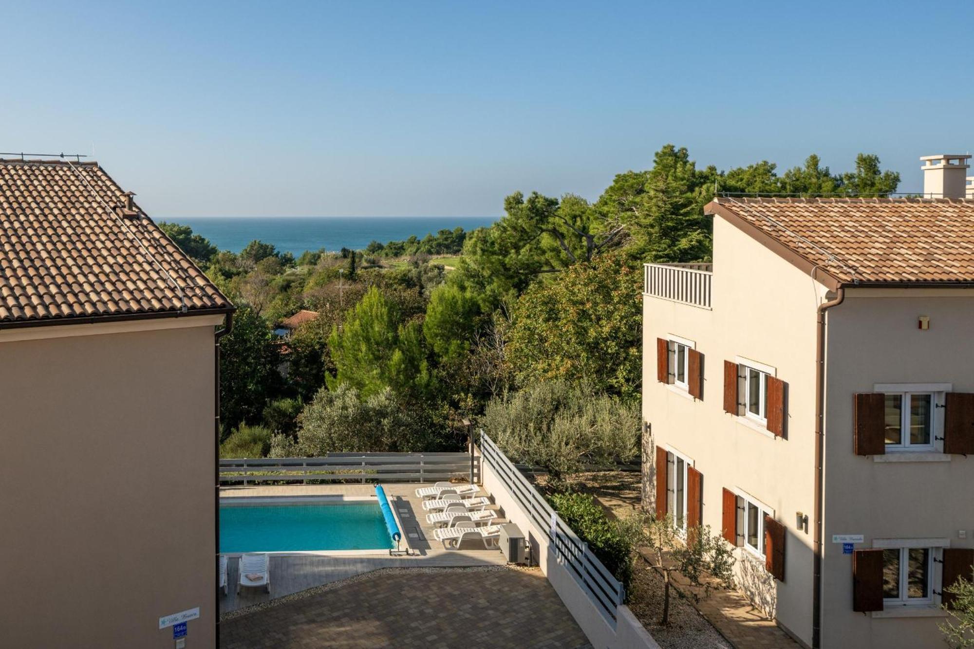Villa Chiara holiday home Premantura Exterior foto