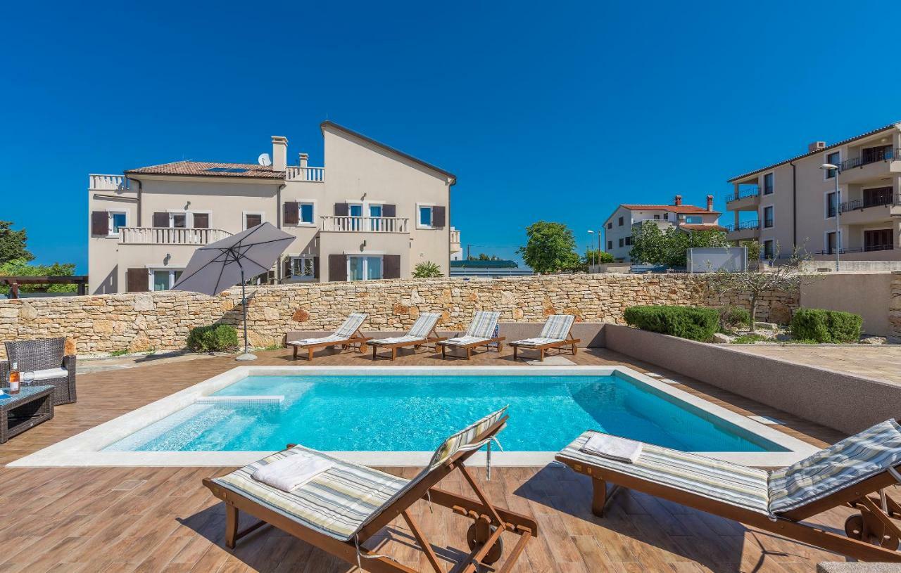 Villa Chiara holiday home Premantura Exterior foto
