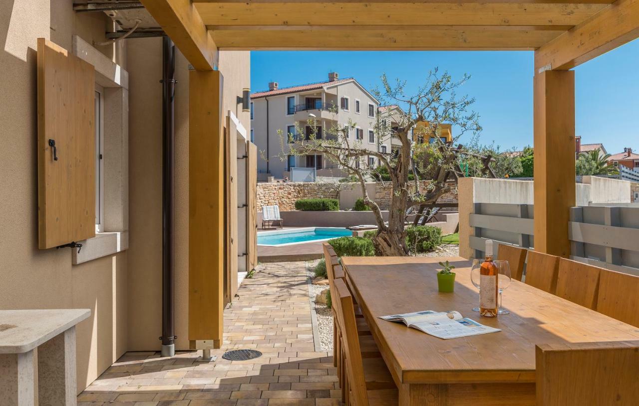 Villa Chiara holiday home Premantura Exterior foto