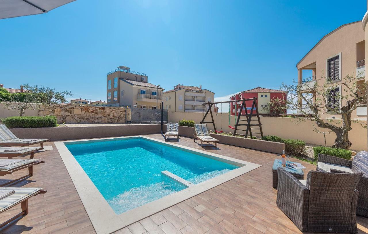 Villa Chiara holiday home Premantura Exterior foto